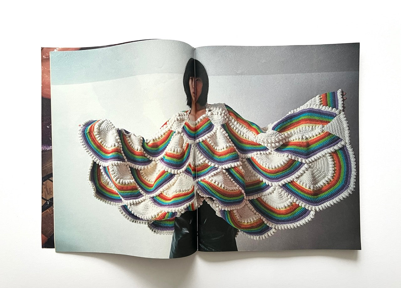 Eye/LOEWE/You - ISSUE 17 [2022]