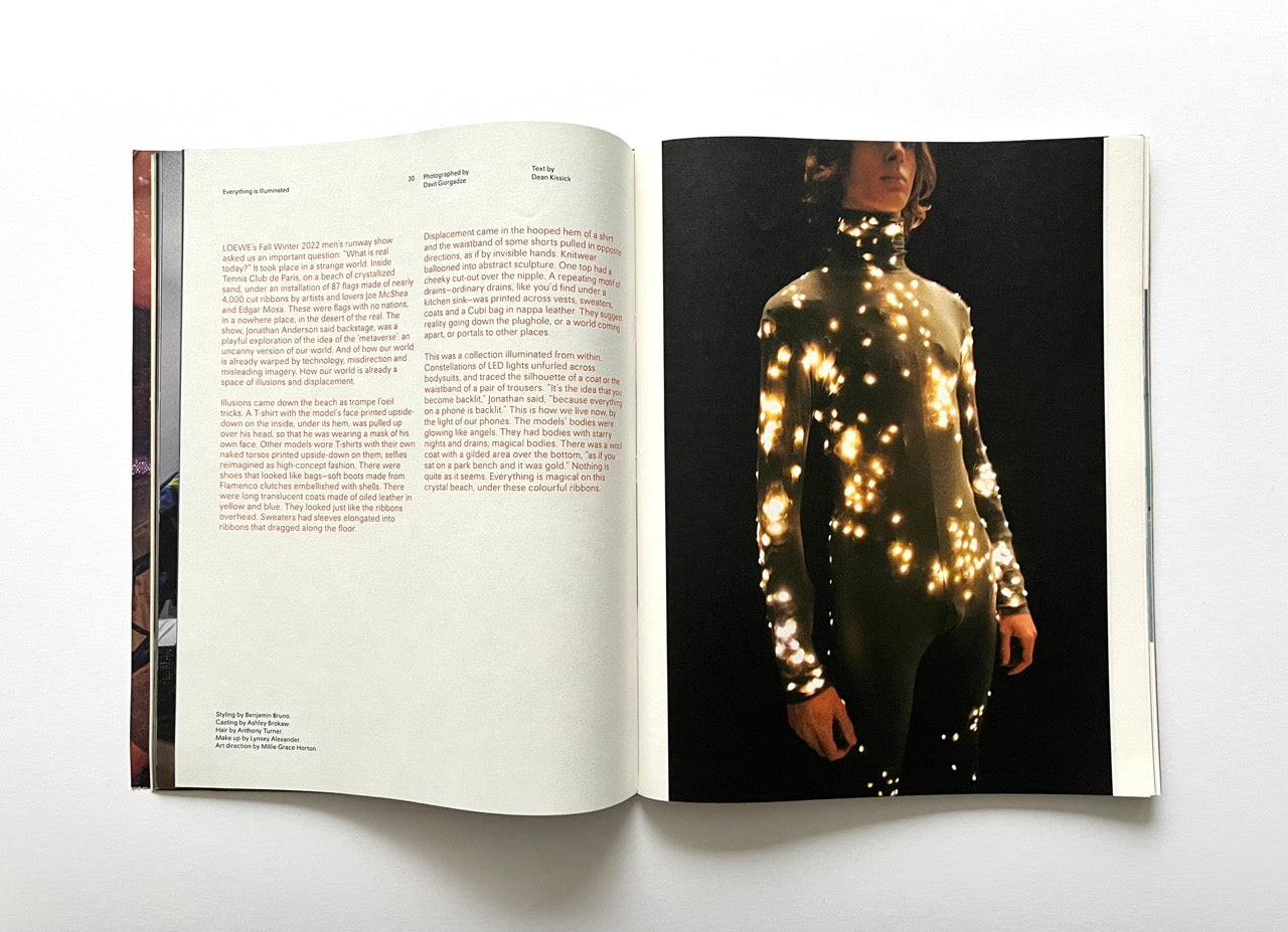 Eye/LOEWE/You - ISSUE 17 [2022]